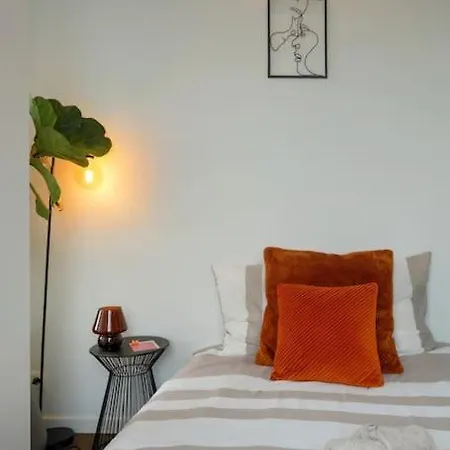 Peaceful Center Apartment Antwerp